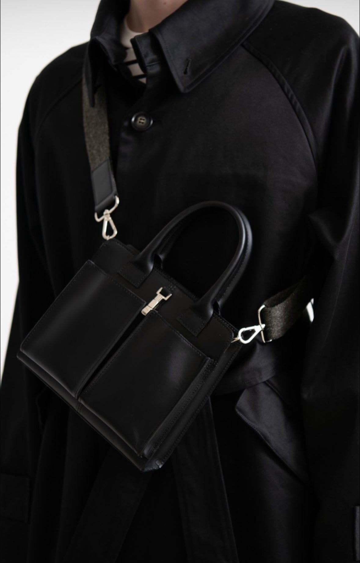 Rich I S.RECTANGLE [LEATER HELMET BAG・SMALL](BLK)